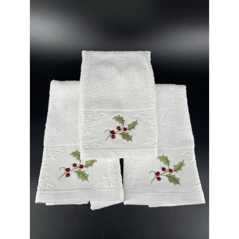 Sophia Holly Chenille Berries Christmas Hand Towel Set 3 Made In Turkey
